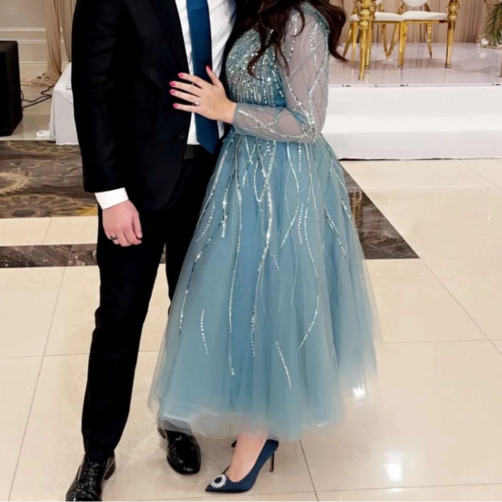 Selling this beautiful custom teal tea length dress!! Size 12 I usually wear 6-8